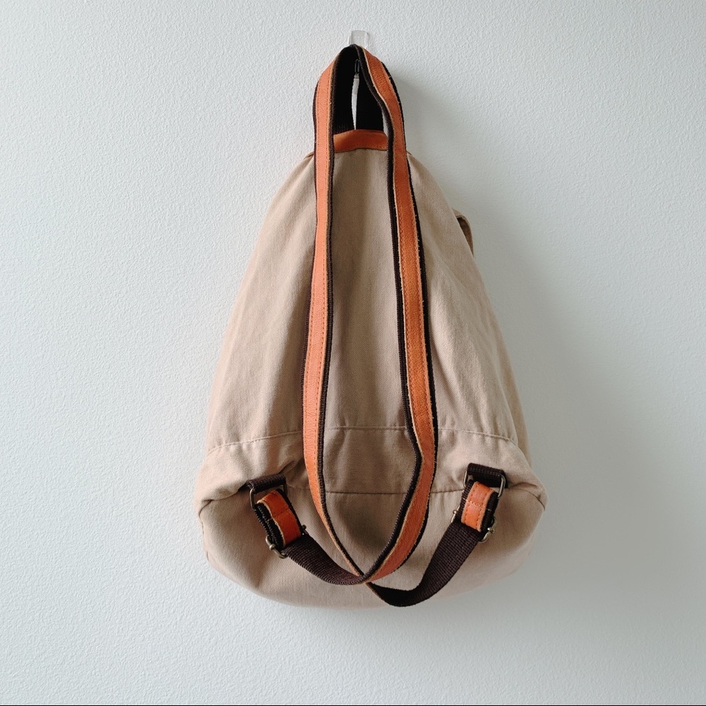 【SOLD】Korean Vintage khkai canvas Backpack - Picture 2 of 9